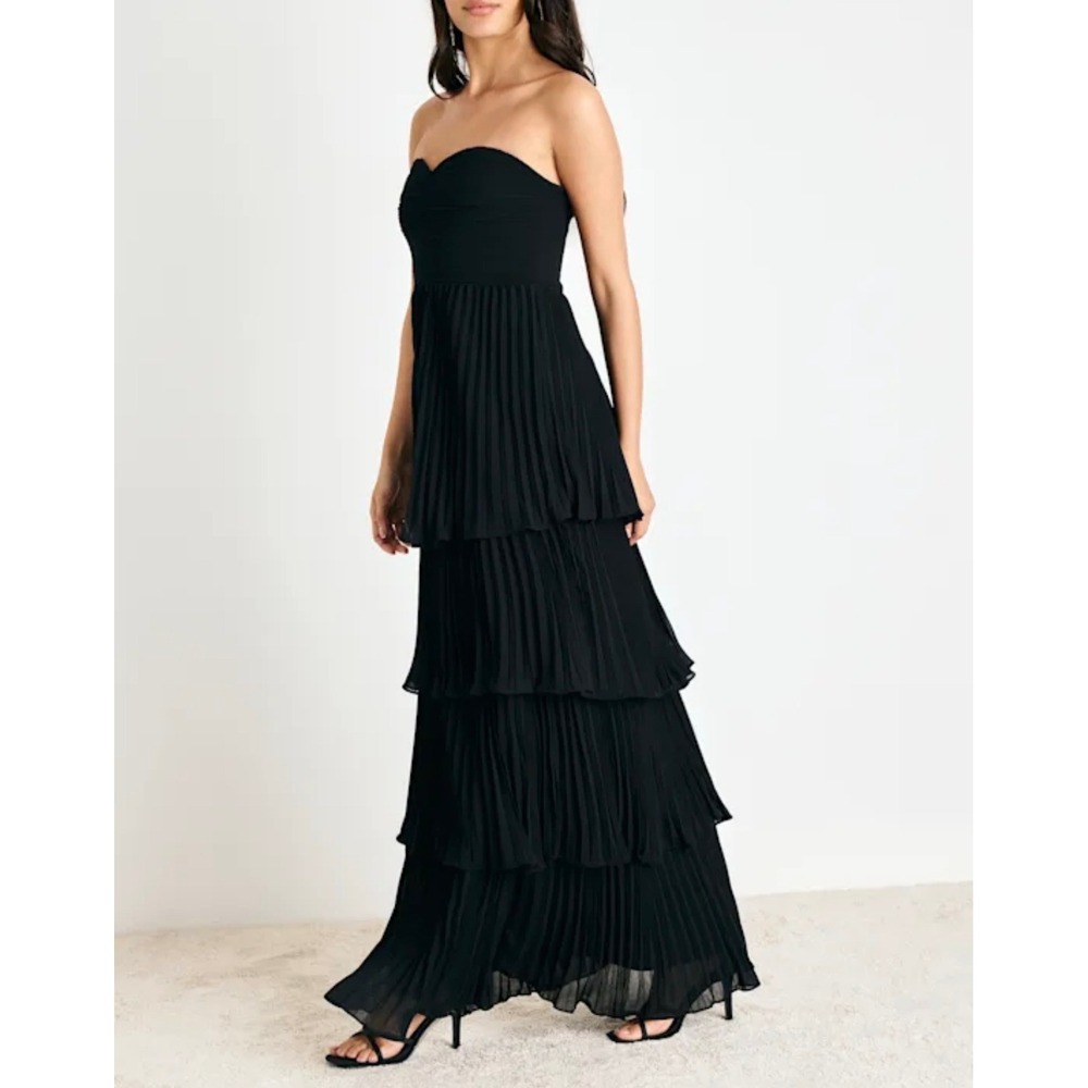 Lulus Seriously Sensational Black Strapless Tiered Pleated Maxi Dress NWT 2695